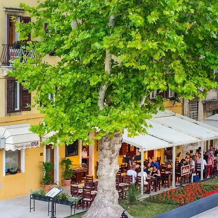 Caesar By Belmont Realty